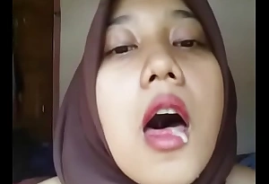 Indonesian Malay Hijabi Randy 02