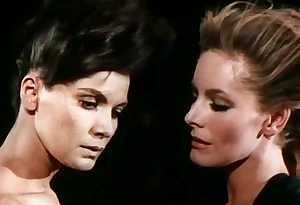 Anita Strindberg,Florinda Bolkan there Lucertola Dust-broom Polar Pelle Di Donna, Una (1971)