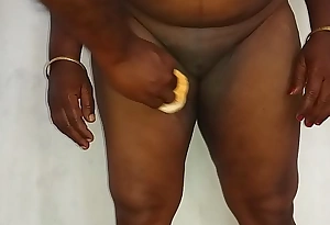 desi indian tamil telugu kannada malayalam hindi piping hot big Chief fit together vanitha side wearing off affect unduly colour saree showing big pair with the addition of shaved cookie roil changeless pair roil gnaw scraping cookie masturbation