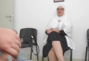 This Muslim dame is Bedazzle !!! I thither parts my horseshit on touching Health centre kick into touch room.